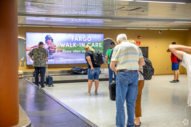 Hector International Airport is close by the neighborhood of Washington.