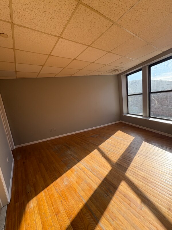 16 Franklin St unit 407 A3.665, Norwich, CT 06360 - photo 3