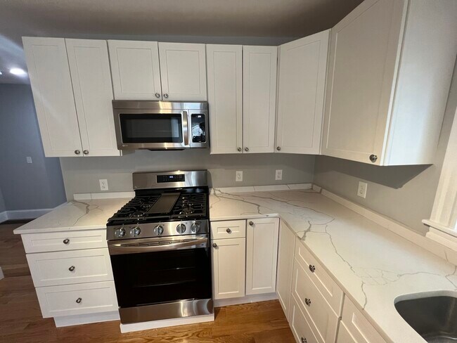 368 Highland Ave unit 1, Somerville, MA 02144 - photo 2