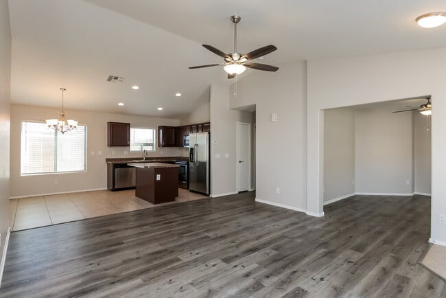 1658 E Shari St, San Tan Valley, AZ 85140 - photo 3