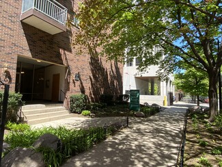 2340 N Commonwealth Ave, Chicago, IL 60614
