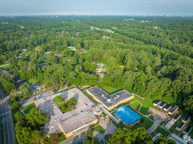 The Idlewood Elementary School resides in close proximity to the Tucker, GA neighborhood homes.