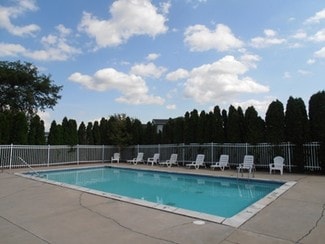 1001 N State St, Davison, MI 48423