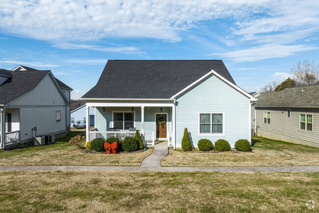 Kingston Springs has both newer and older homes alike.