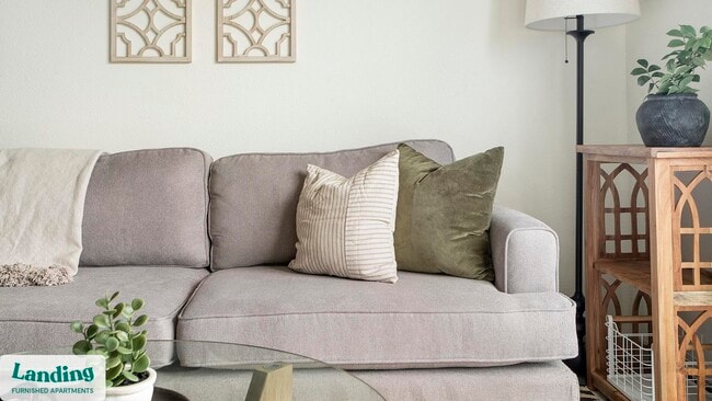 4811 Woodrow Ave unit 215, Austin, TX 78756 - photo 2