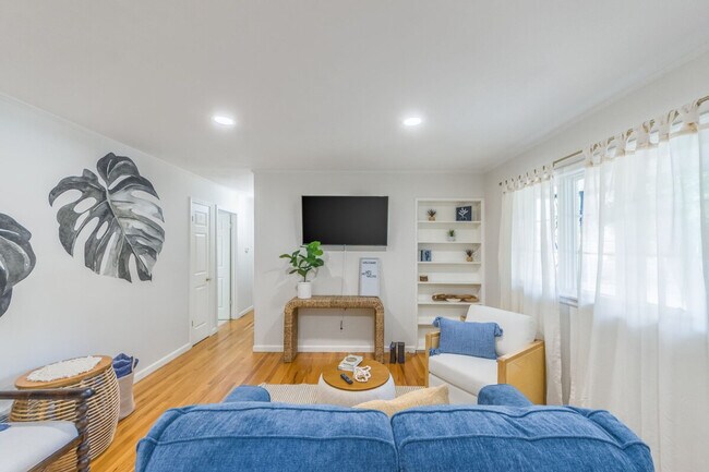 4945 N Euclid Ave unit ID1355739P, Kansas City, MO 64118 - photo 5