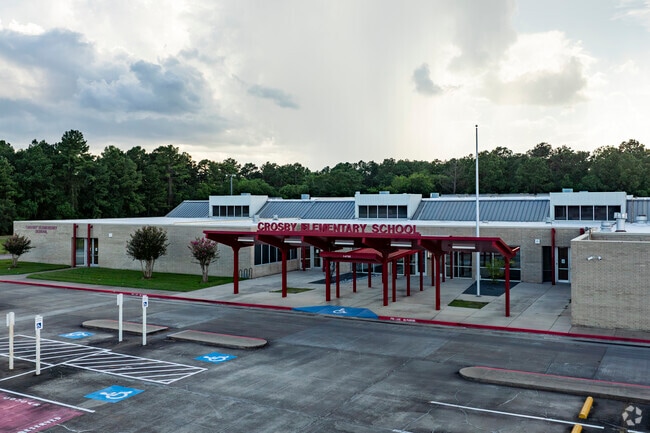 Approximately 678 students attend Crosby Elementary School.