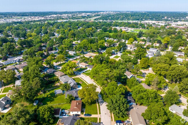 The Westgate neighborhood is a quiet residential area with access to many nearby amenities.