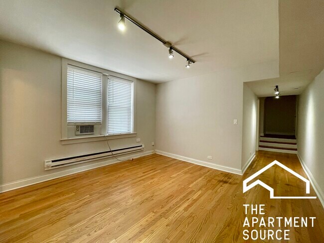 2315 N Rockwell St unit 2, Chicago, IL 60647 - photo 3