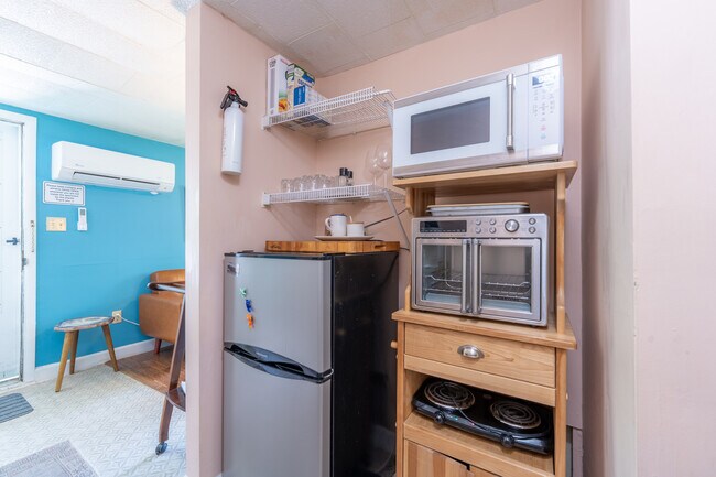 1101 S Rogers St unit 3, Bloomington, IN 47403 - photo 7