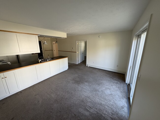 66 E Valentine St unit 2, Westbrook, ME 04092 - photo 6