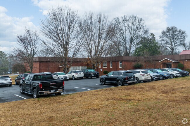 Schools in Cedartown include a middle school, high school, and multiple elementary schools.