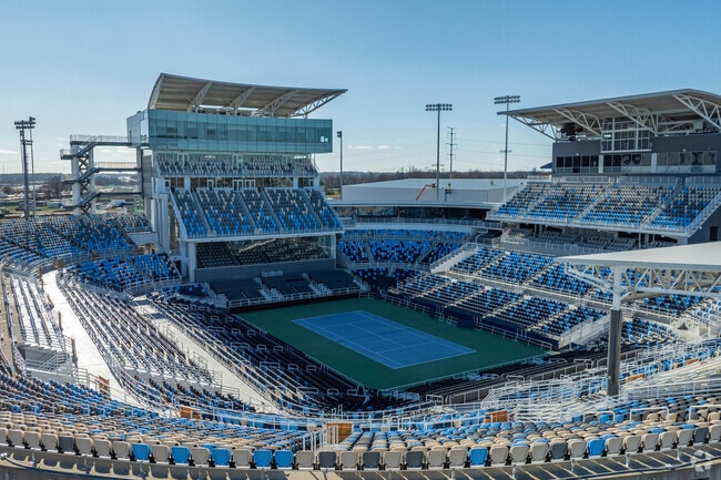 Mason host the Cincinnati Open at the Lindner Family Tennis Center.