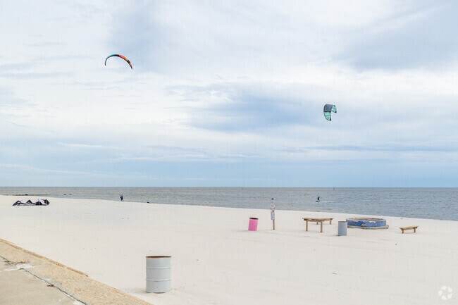 Residents of Long Beach, MS enjoy different activities outdoors.