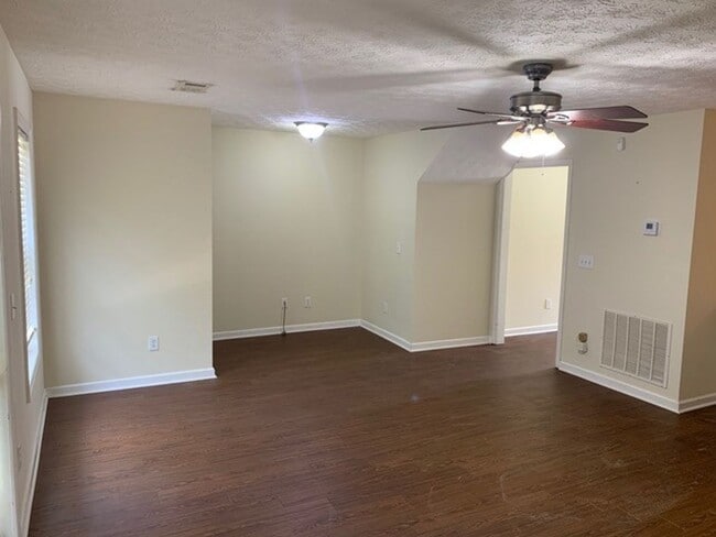 1477 N Donahue Dr, Auburn, AL 36830 - photo 4