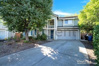 9404 Fox Den Ct, Elk Grove, CA 95758