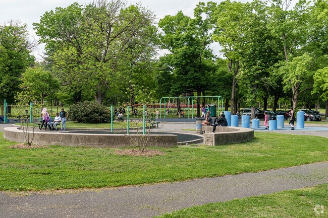 Farnham Park is a fun Gateway attraction on the banks of the Cooper River.