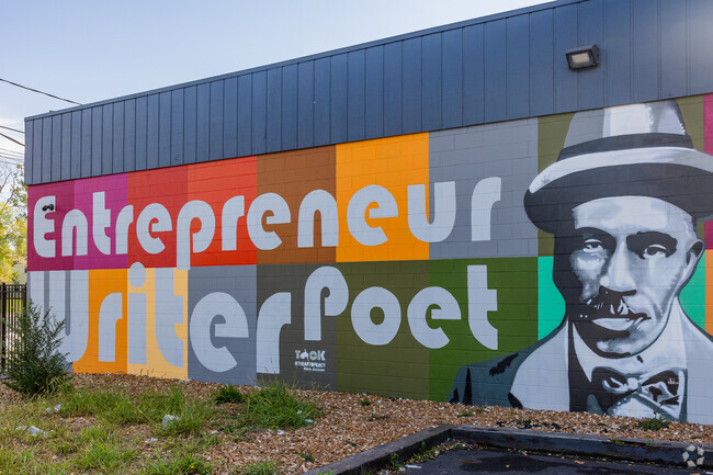 Anthony Wayne has beautiful murals in Fort Wayne.