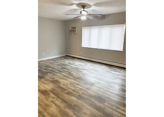 550 Lowell Ave unit 550-10, Cincinnati, OH 45220 - photo 2