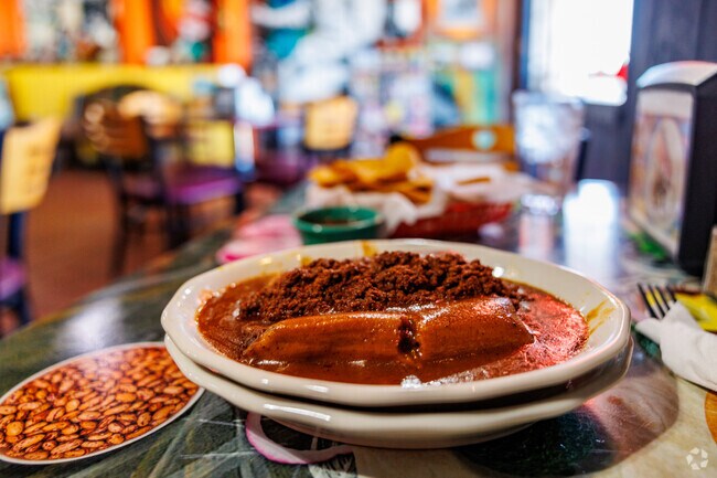 Mexican Villa has been drawing Mark Twain residents since the 1950s.