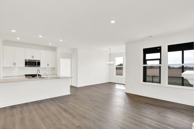 5187 Nettleton Way, Avon, IN 46123 - photo 3