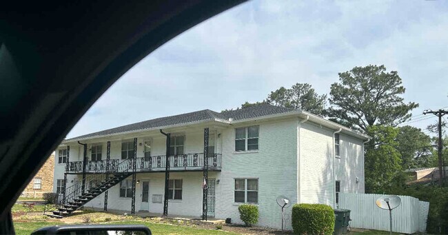 1914 St James Dr unit 4, Memphis, TN 38116 - photo 4