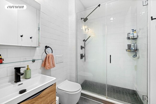 27 Kossuth Place, Brooklyn, NY 11221 - photo 6