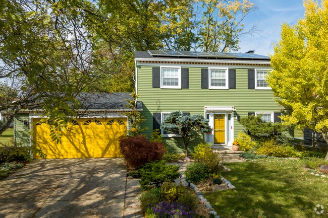 Colonial style homes in Orchard Hills-Maplewood are ideal for growing families.