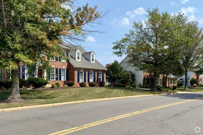 Home styles range from Colonials, Traditional, and more in Gainesville.