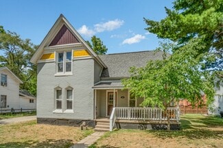 212 W Locust St Unit A, Mount Pleasant, MI 48858