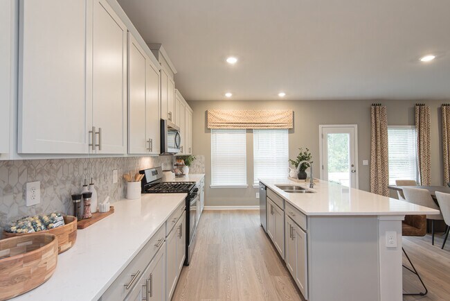 1297 Whitman Cir unit 37981558, Monroe, GA 30656 - photo 6