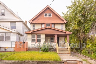 888 Evangeline Rd, Cleveland, OH 44110