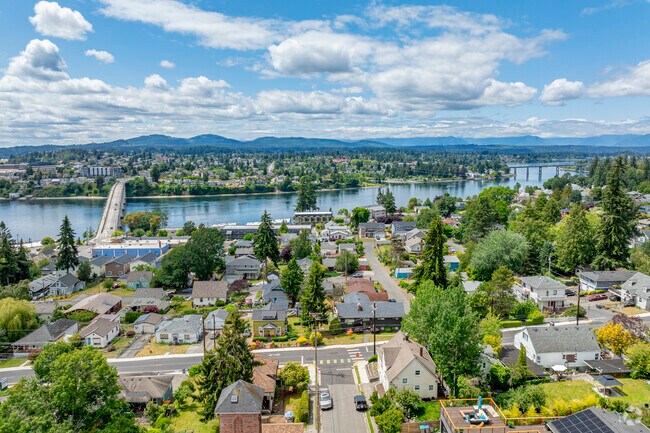 Catalyst Public Schools is located in the quiet neighborhood of Manette.