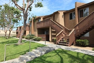 561 W San Ysidro Blvd, San Diego, CA 92173