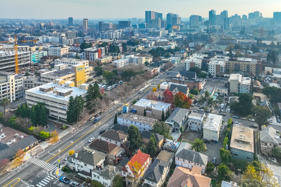 NH_PillHill_511074_P2_032625_BY_V2