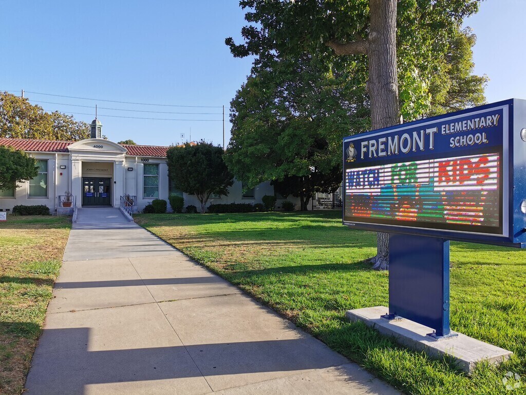 Fremont Elementary School is located in Belmont Heights.
