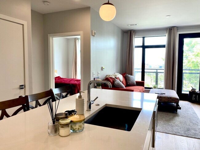 24 Saint Germain St unit 21, Boston, MA 02115 - photo 5