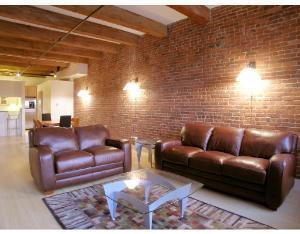 254 Friend St unit 1, Boston, MA 02114 - photo 1