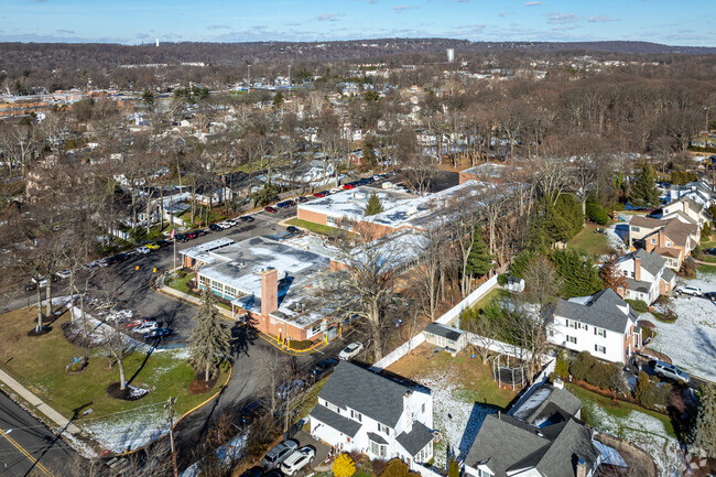 Howard B. Brunner Elementary School is an above average public school located in Scotch Plains.