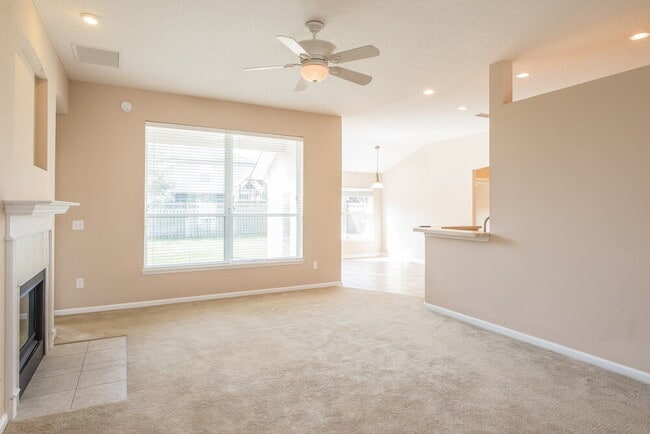 744 Flowers St, Saint Augustine, FL 32092 - photo 4