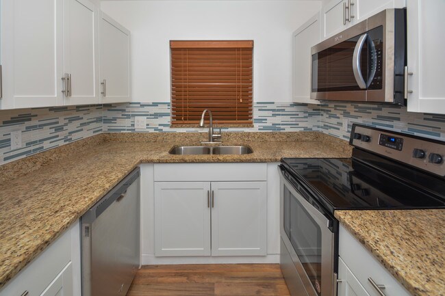 1231 NW 13th St unit 436-C, Boca Raton, FL 33486 - photo 6