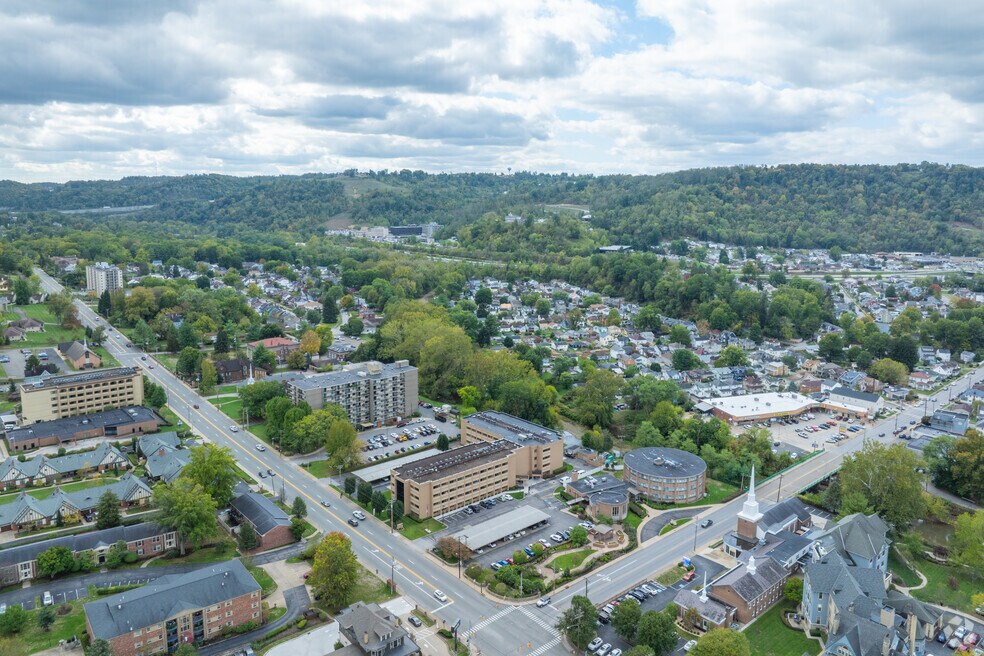 neighborhood_Pleasanton-Oakmont_557895_phase2_102124_v02