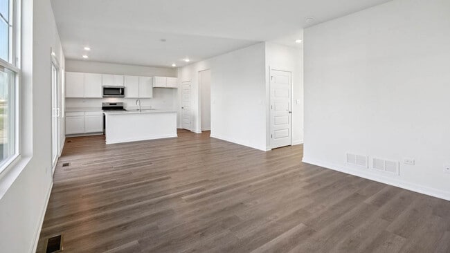 26110 S Castle Blvd, Manhattan, IL 60442 - photo 4