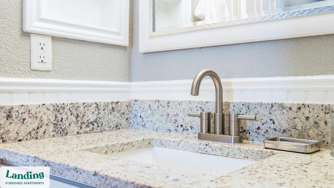 6000 Randolph Blvd unit 41305, San Antonio, TX 78233 - photo 4