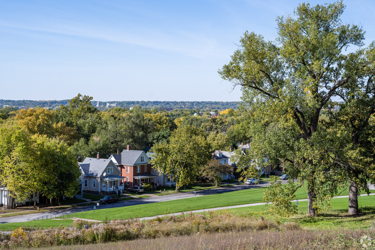 Discover Longview Neighborhood: A Comprehensive Guide to Local Living