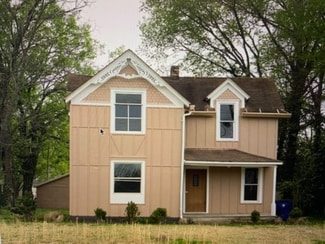 2025 E 3rd Ave, Caney, KS 67333