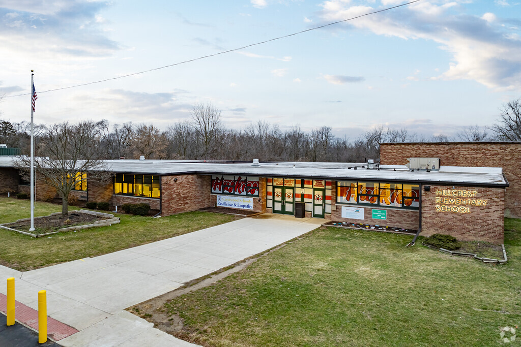 Main entrance at Hillcrest Elementary School in Dearborn Heights.