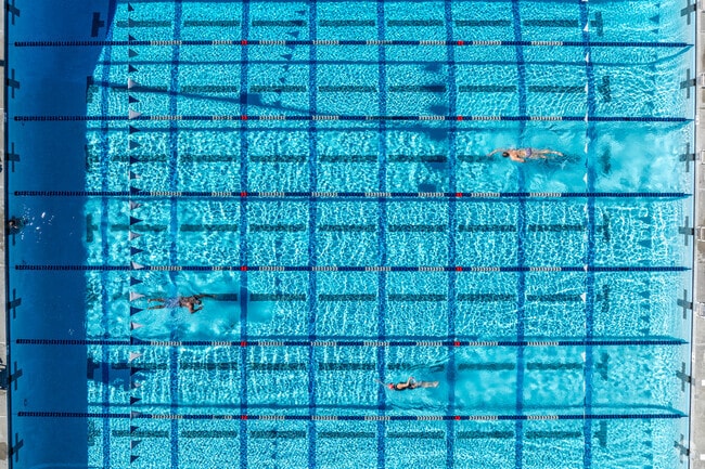 Ventura Community Park, on the edge of Thille-Montalvo, has a year-round pool.