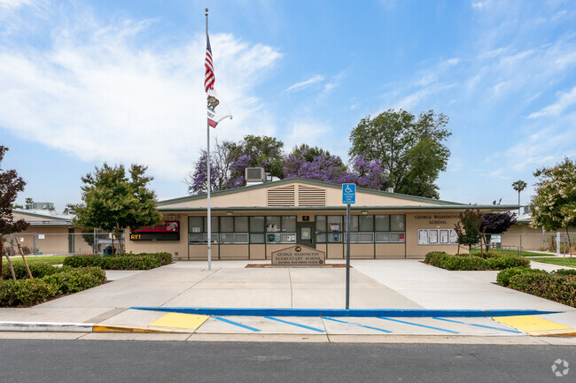 The frontage of Washington Elementary School showcases a welcoming and well-maintained entrance.
