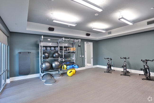 Overture Providence 55+ Active Adult Apartment Homes, Charlotte, NC 28277 - photo 4